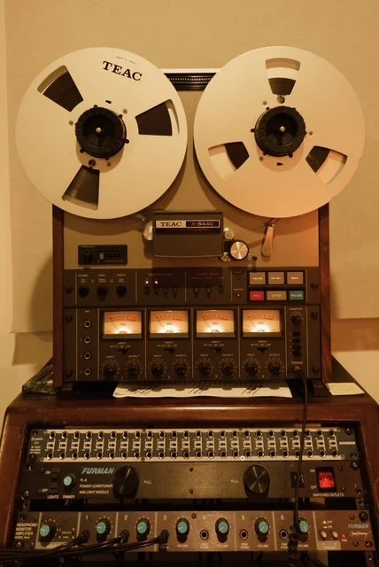 Secret Sister recording studio