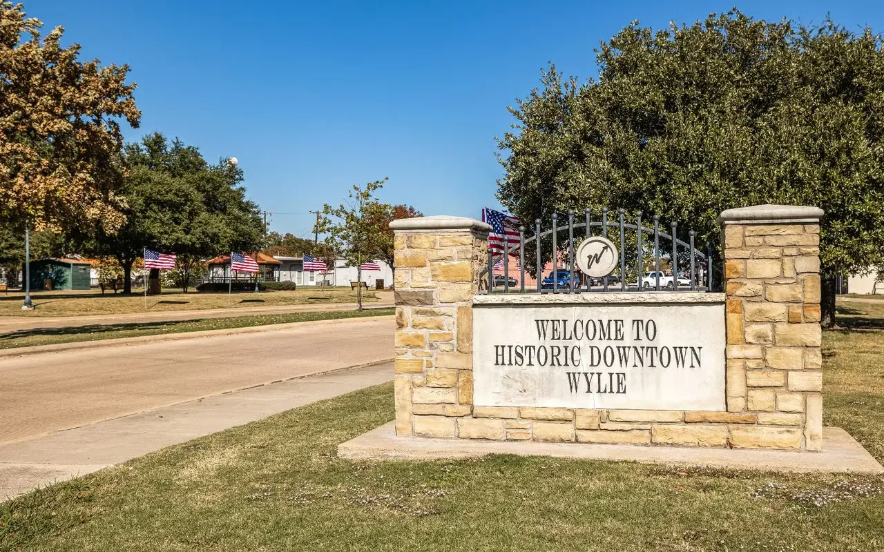 A Buff and Beyond Wylie