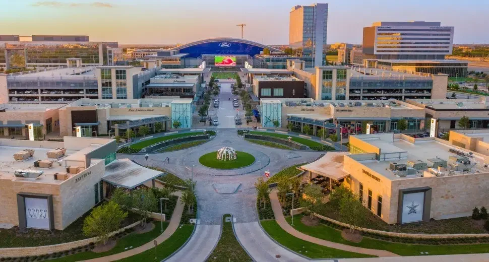 A Buff and Beyond Frisco