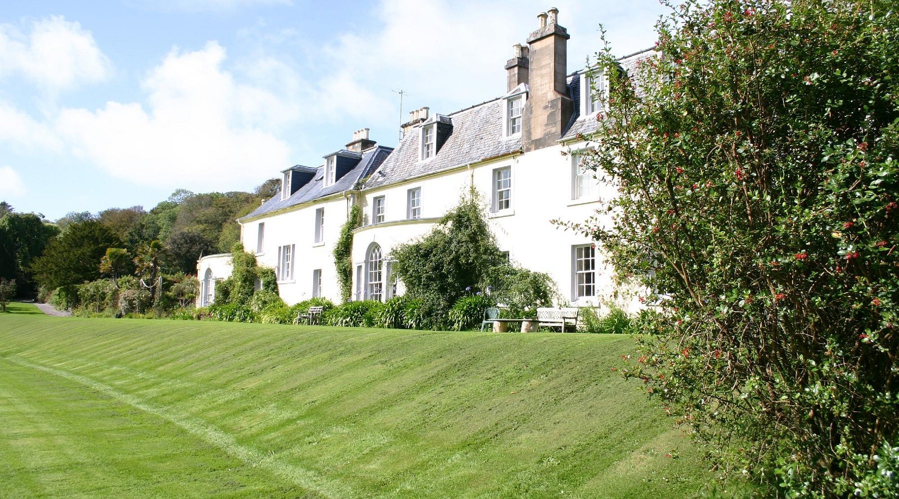 Colonsay House Gardens