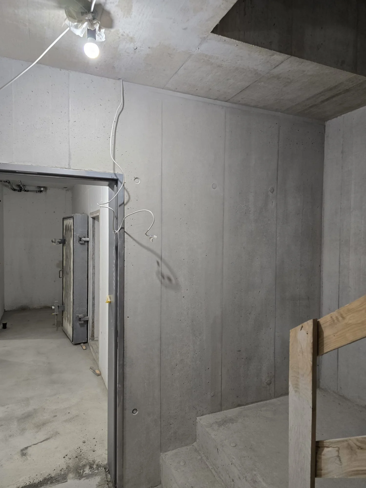 MFH Uster – Keller · Betonkosmetik nachher