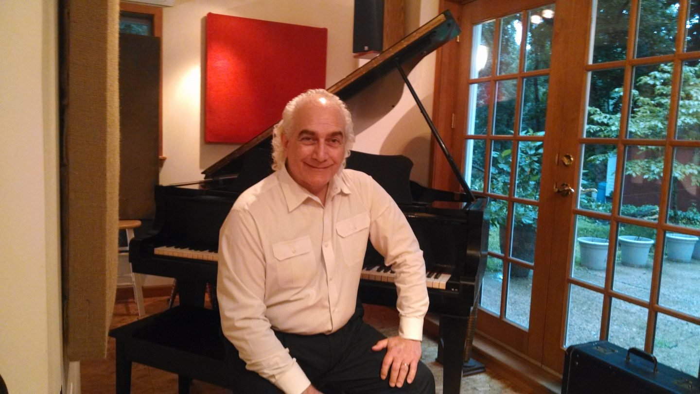 Louis deLise in the studio