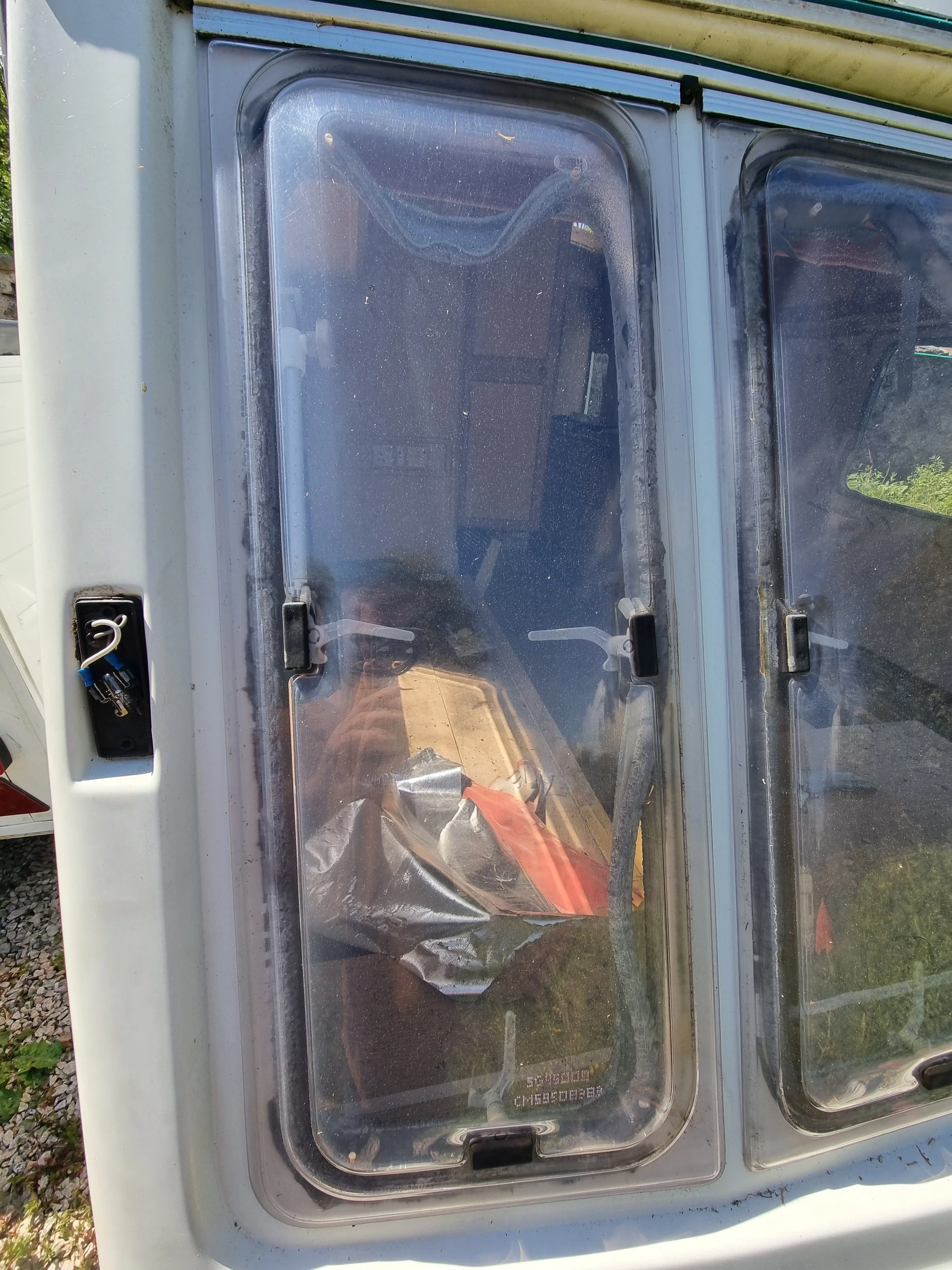 Flush Fitting Integrated Caravan Window