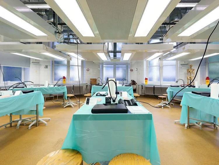Prepared wetlab with training stations and microscopes