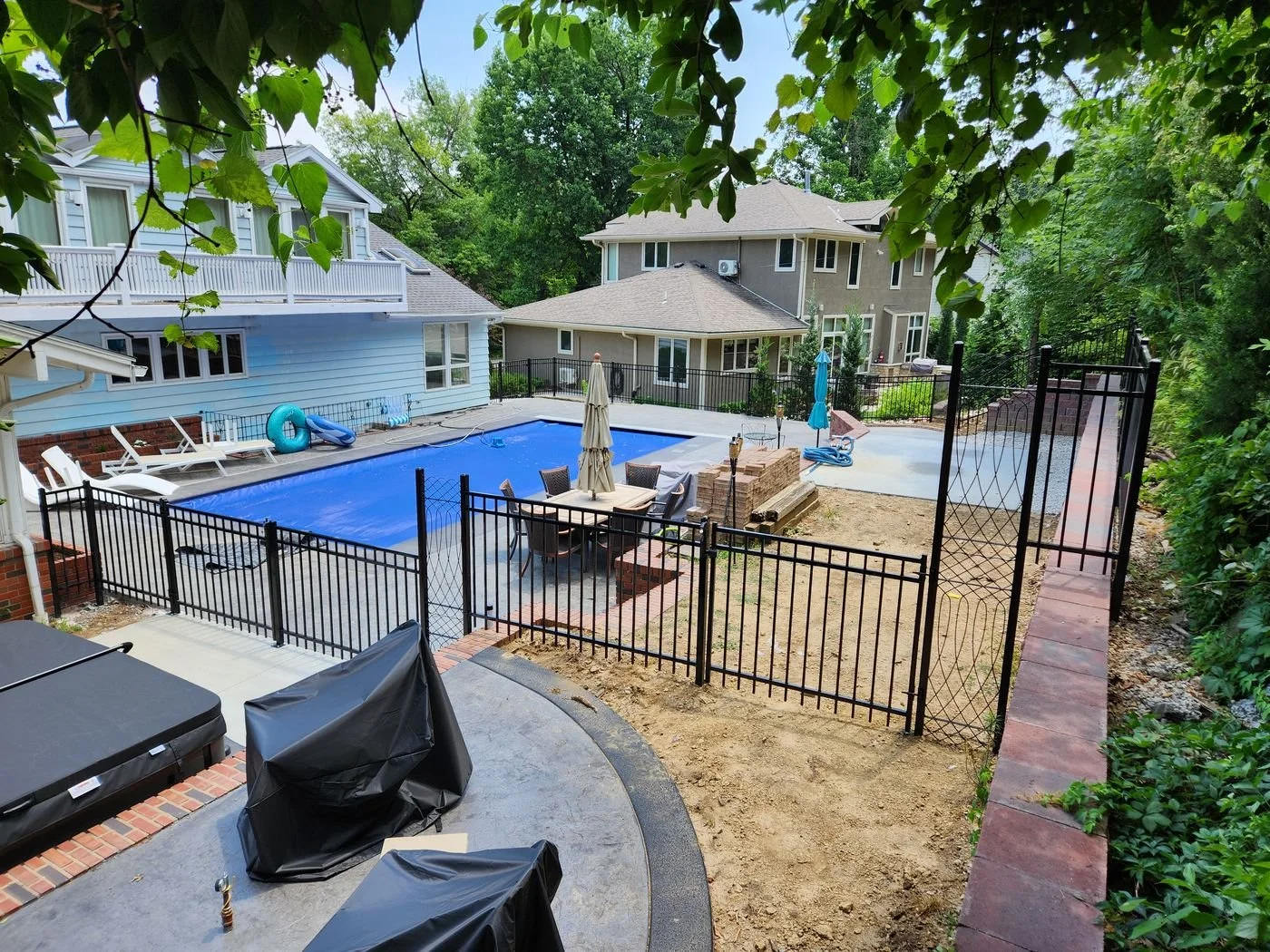 Tree-lined estate ornamental