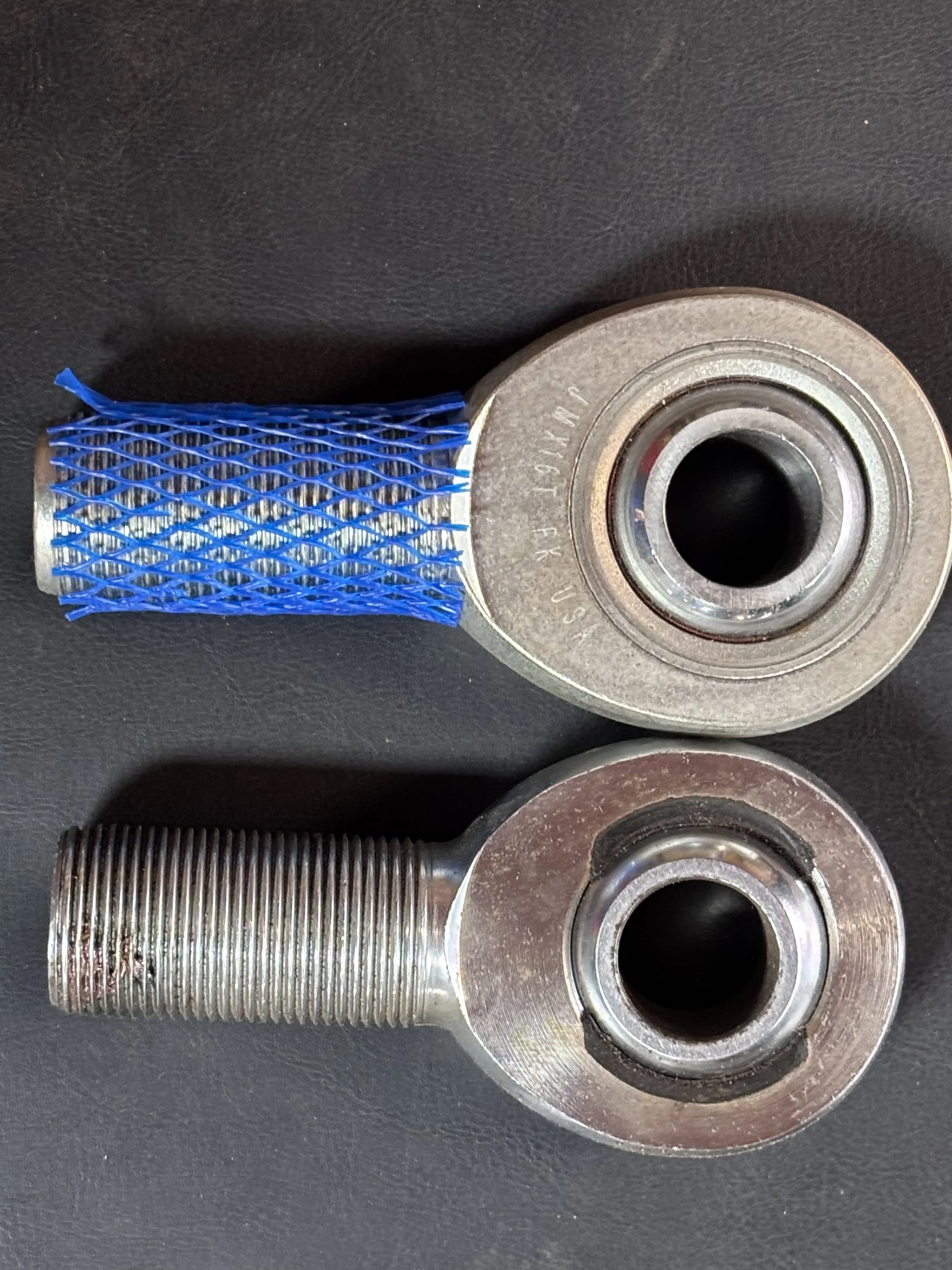 Upper and lower links bottom view