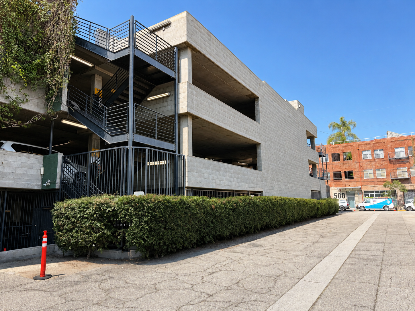 ROW DTLA and Arts District destinations near 437 Molino parking