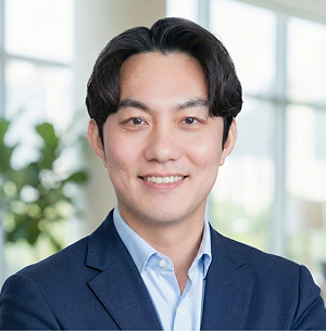 Alex Kang