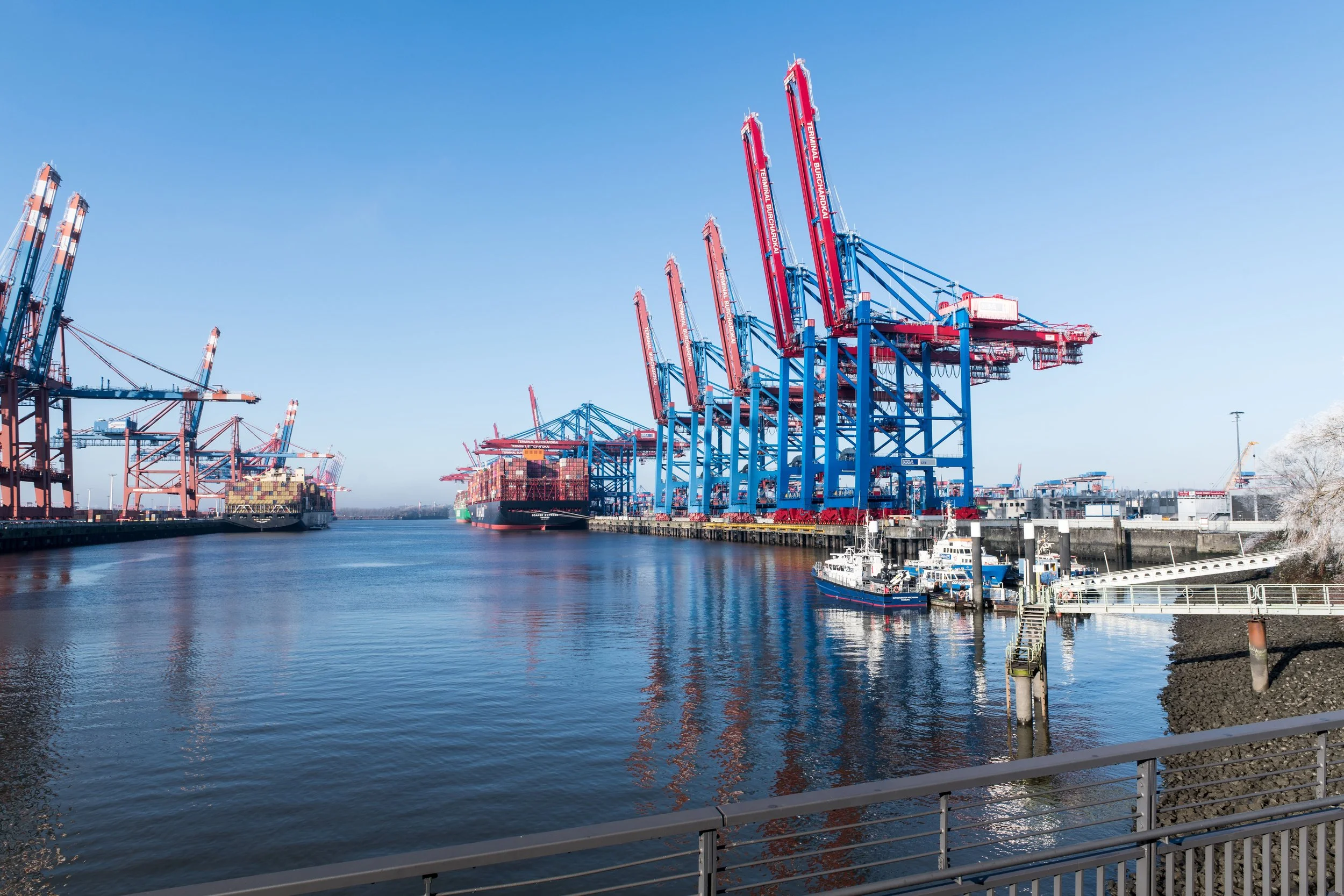 International Trade & Maritime