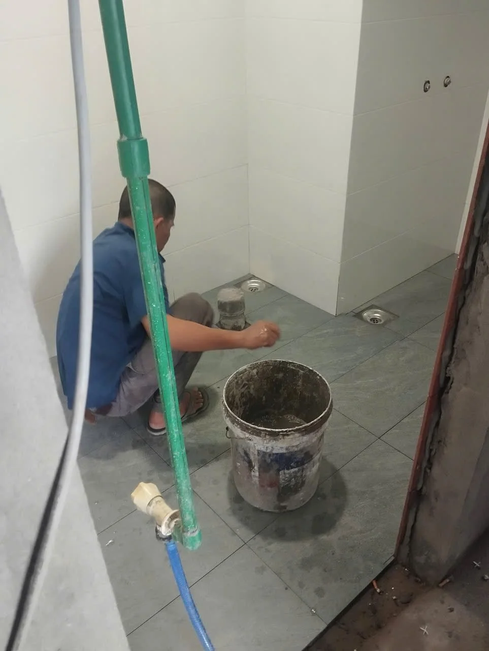 Hoàn thiện thoát sàn khu vệ sinh Sun Panoma 2