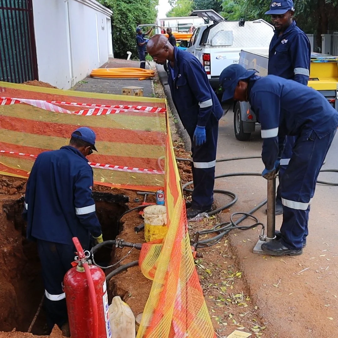 Egoli Gas Crew Site Work