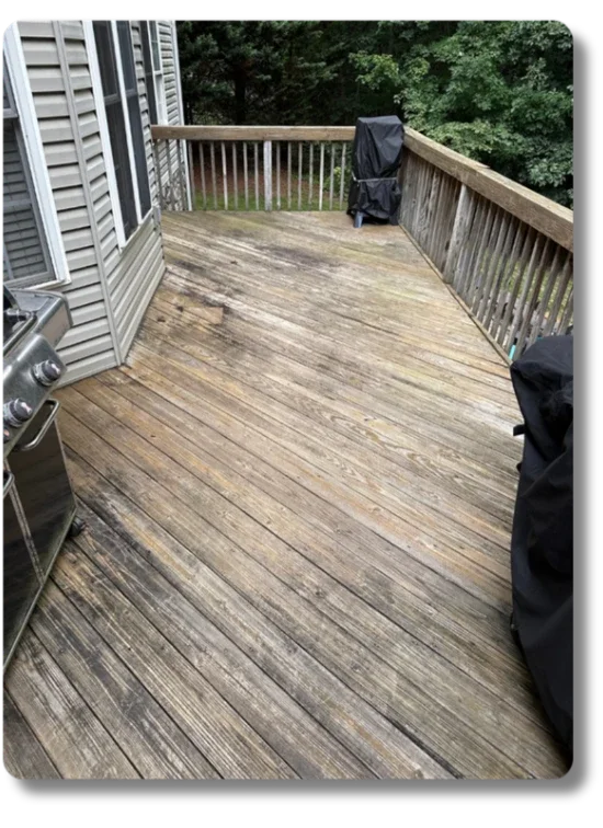 Deck washing before - Hot Shot Pressure Washing Salem and Roanoke VA