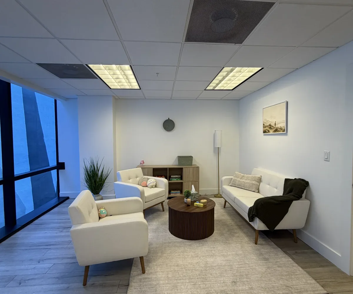 Warm one-on-one therapy room at The Healing Vine Counseling, Miami