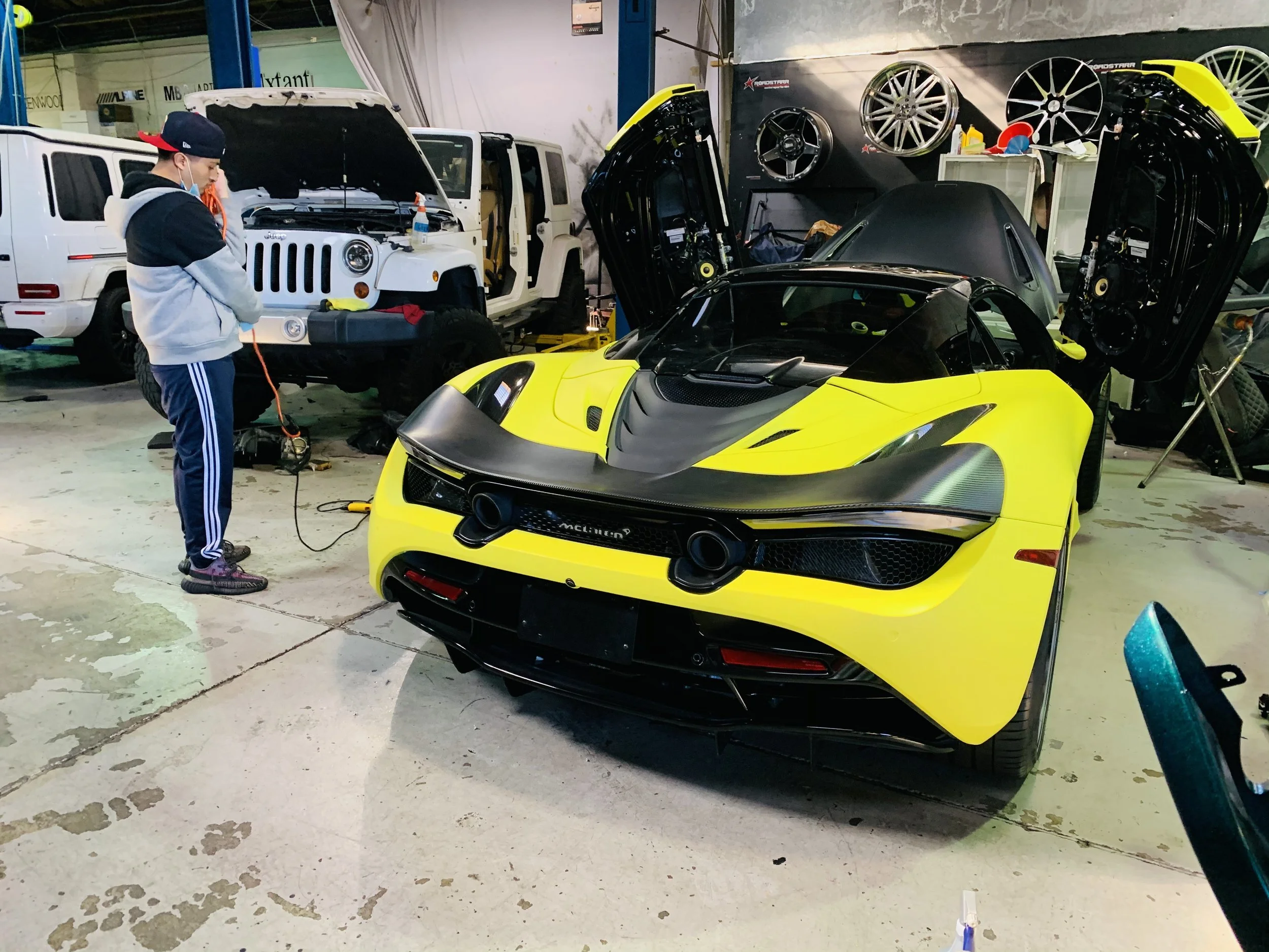 Automotive window tint installation