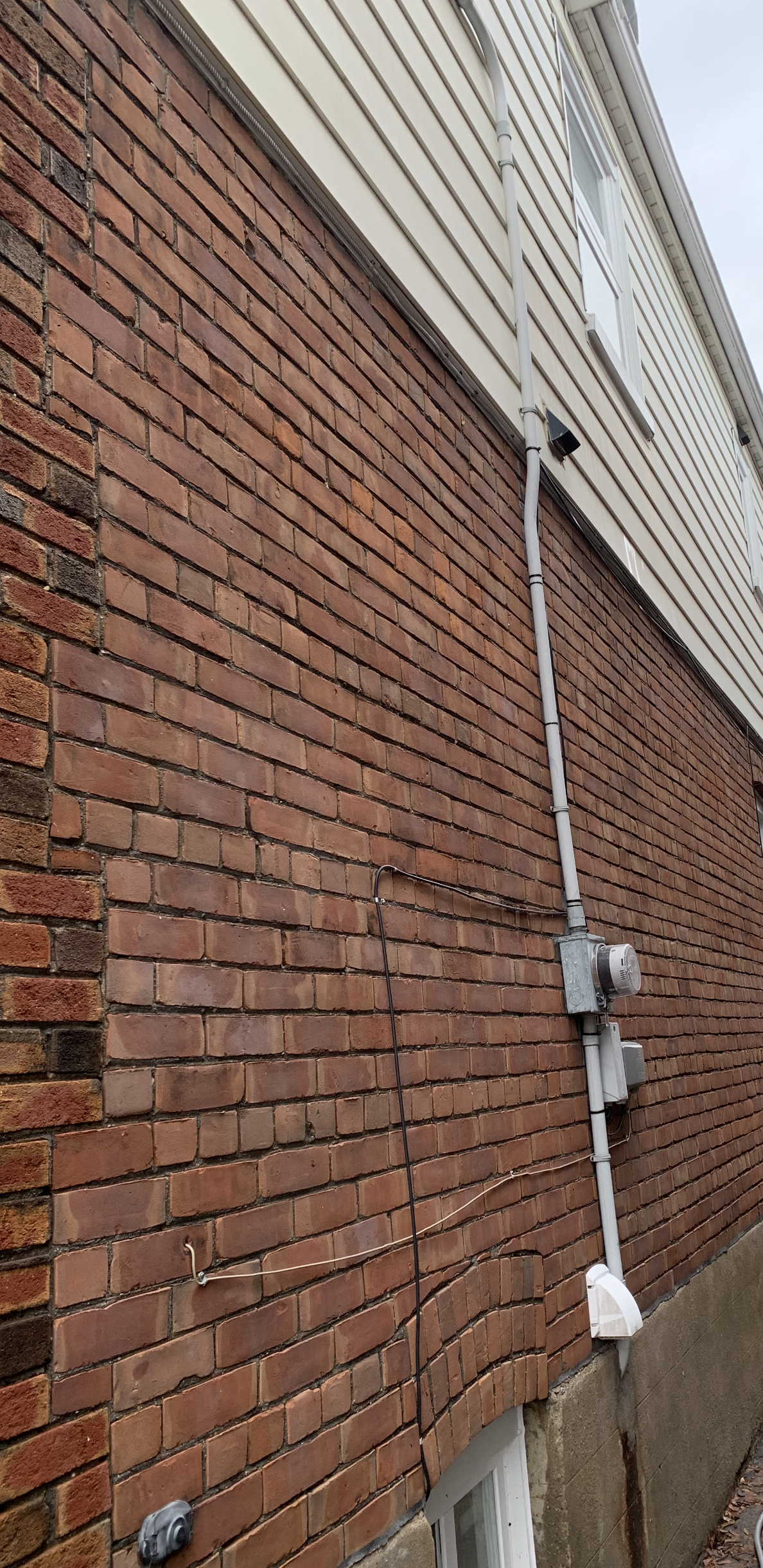 Brick wall after cleaning by Brick Aid Masonry