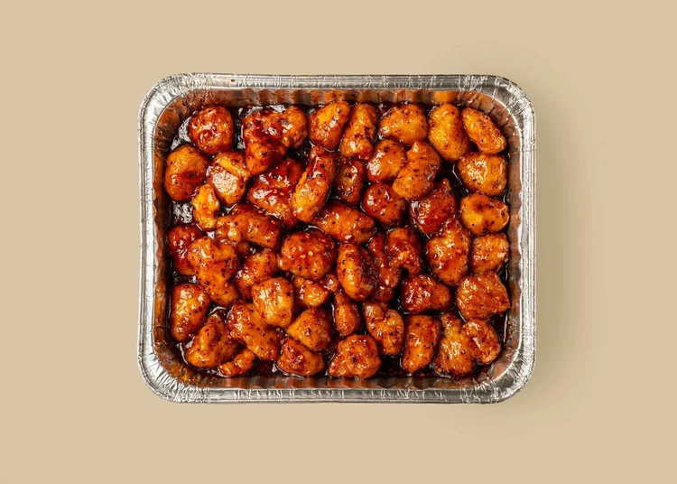 General Tso's Chicken catering tray