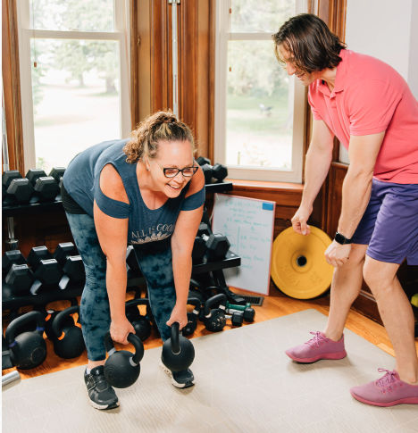 Small-group strength training with kettlebells