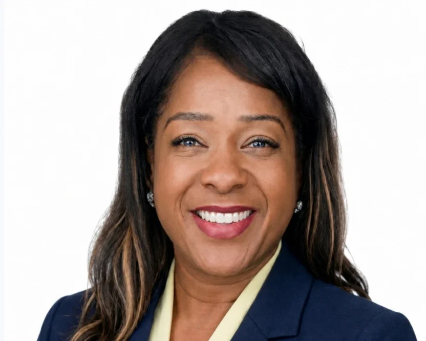 Julie Gordon PFP