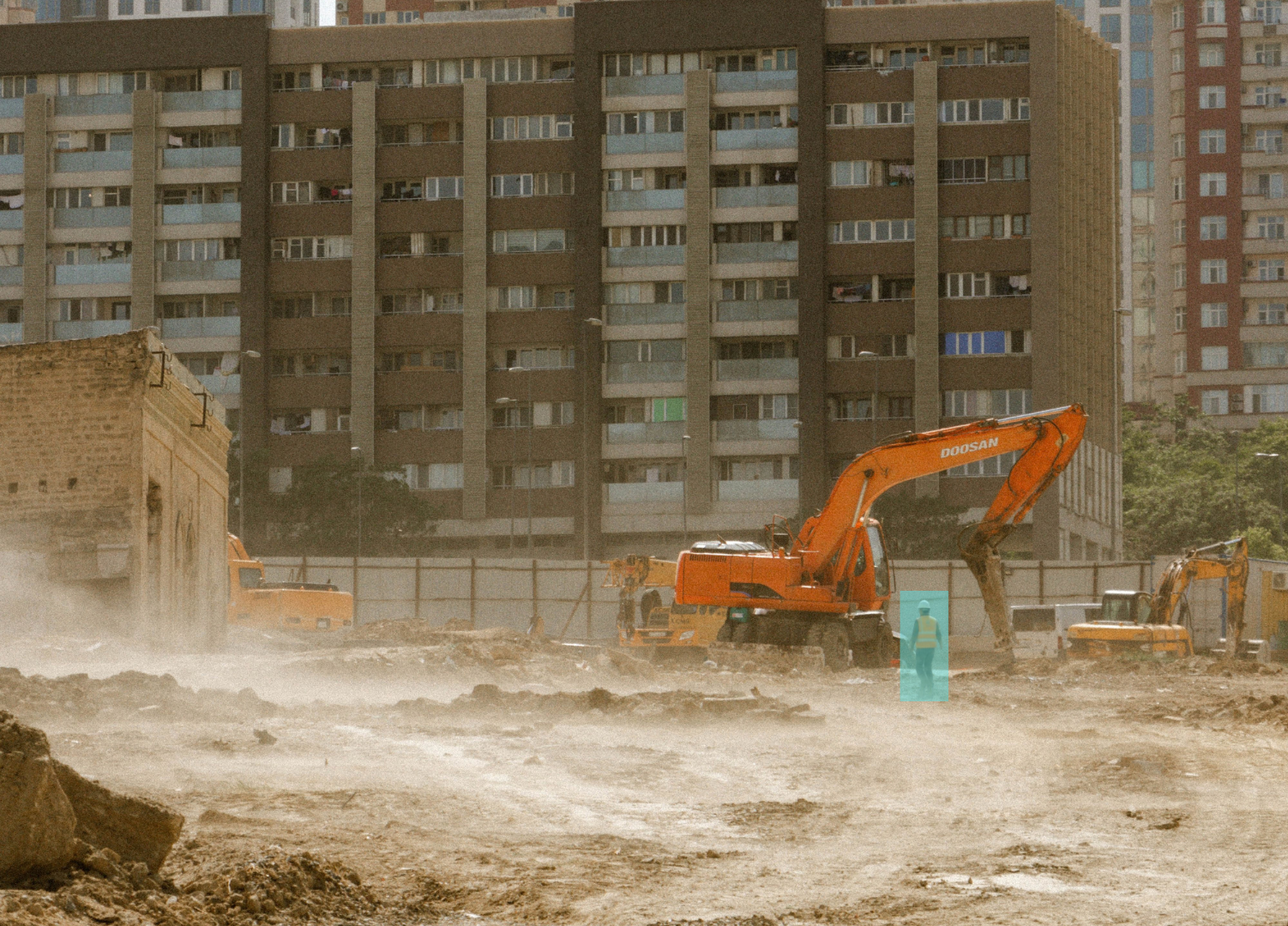 Construction site work vehicle hazard detection