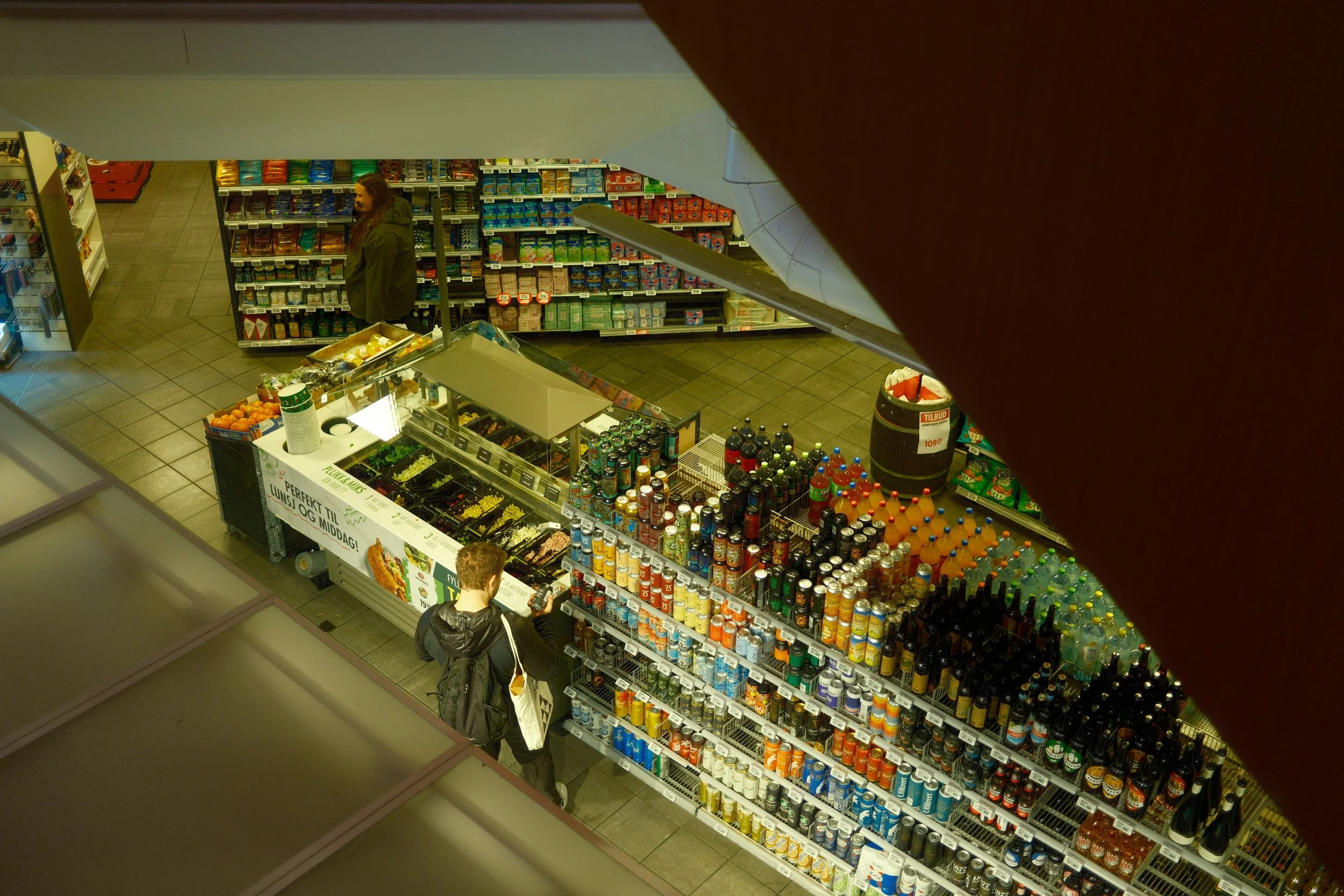 Convenience store retail covered face detection