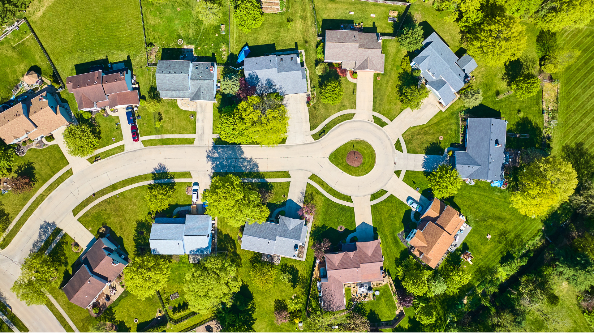 Properties bordering homes privacy masking