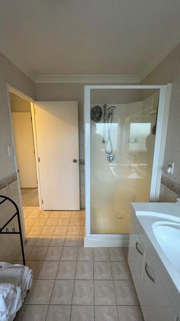 Bathroom before upgrade, Tauranga apartment