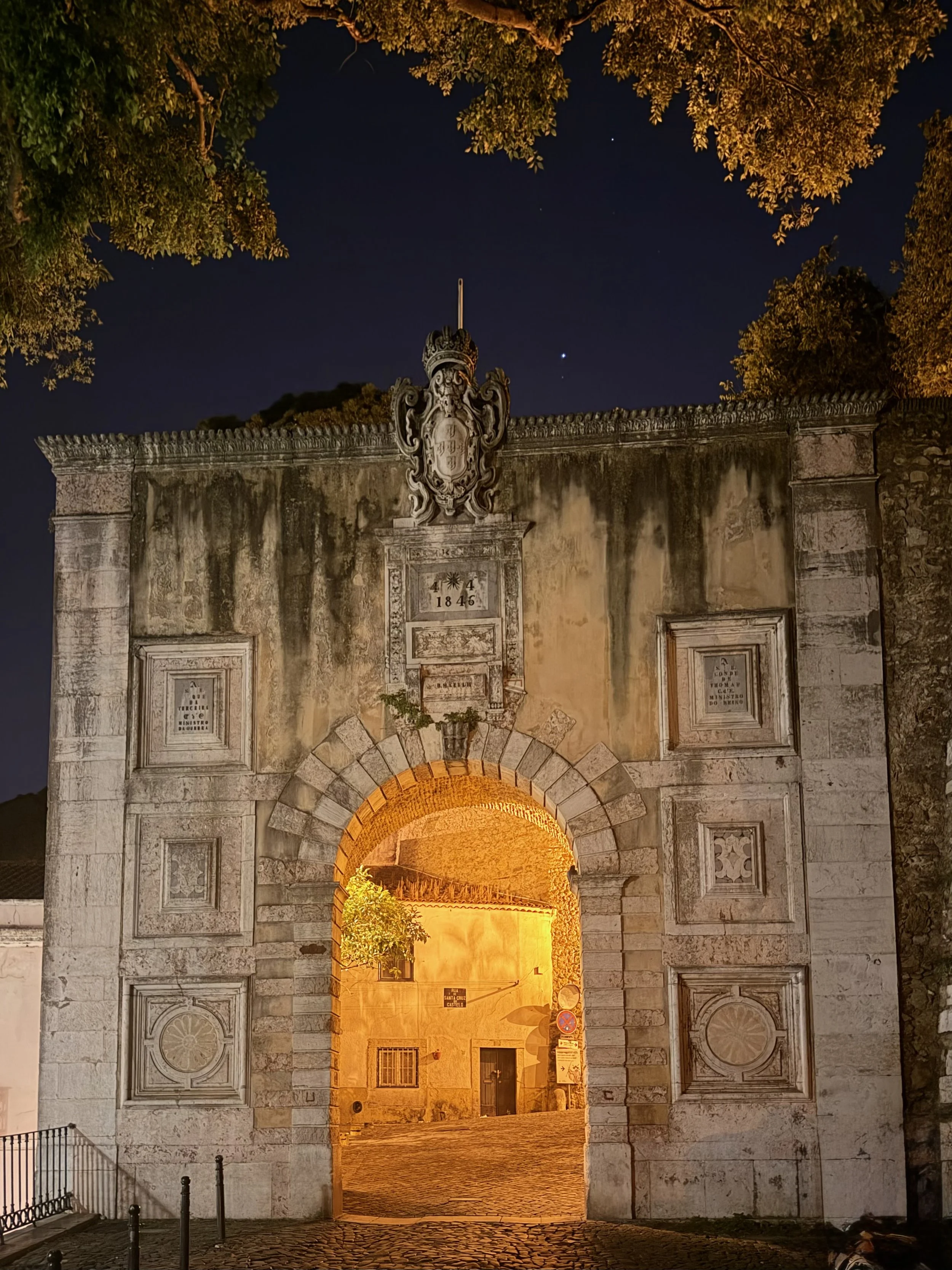 Lisbon gate