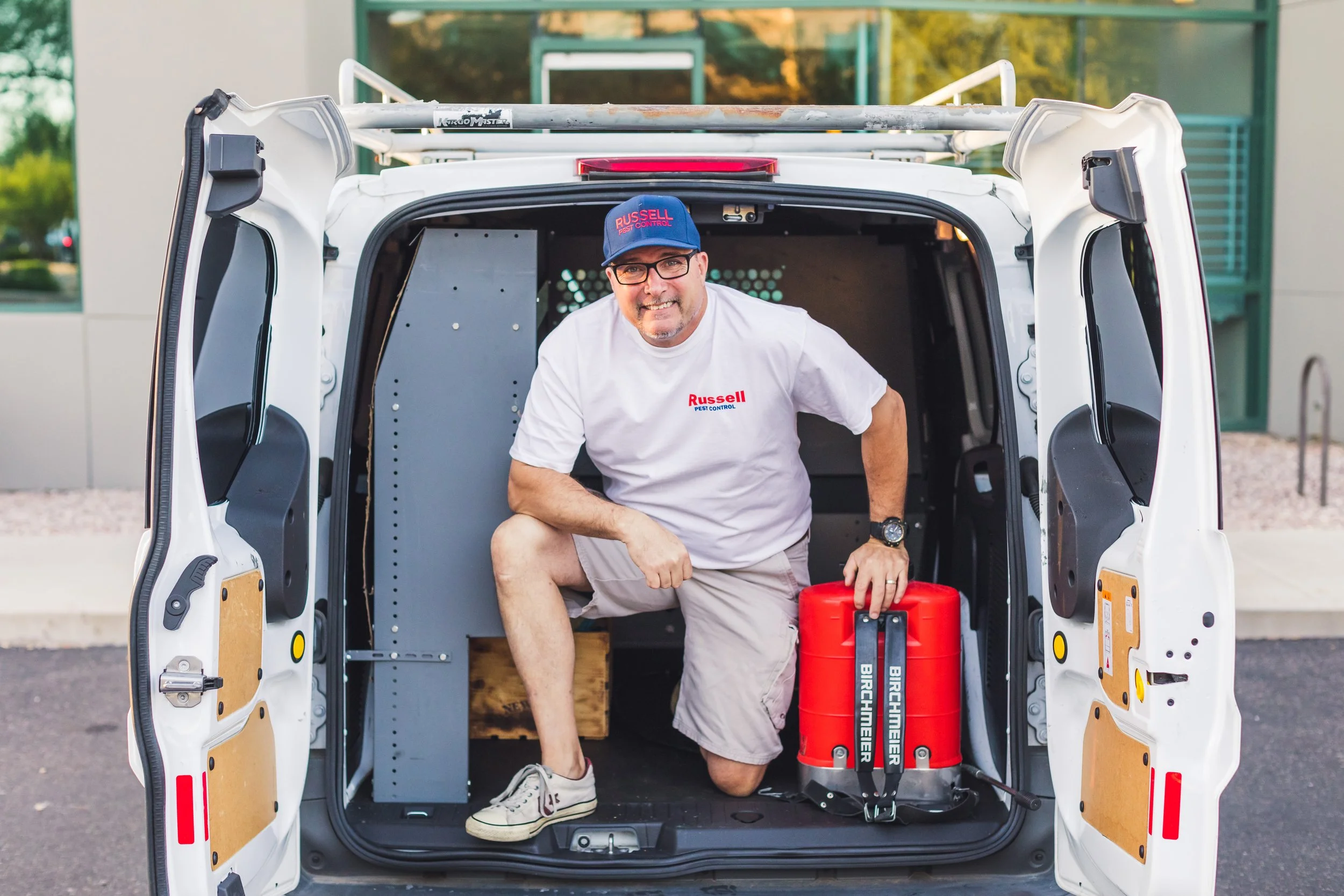 Russell Weed Control expert optimizing a backyard application run
