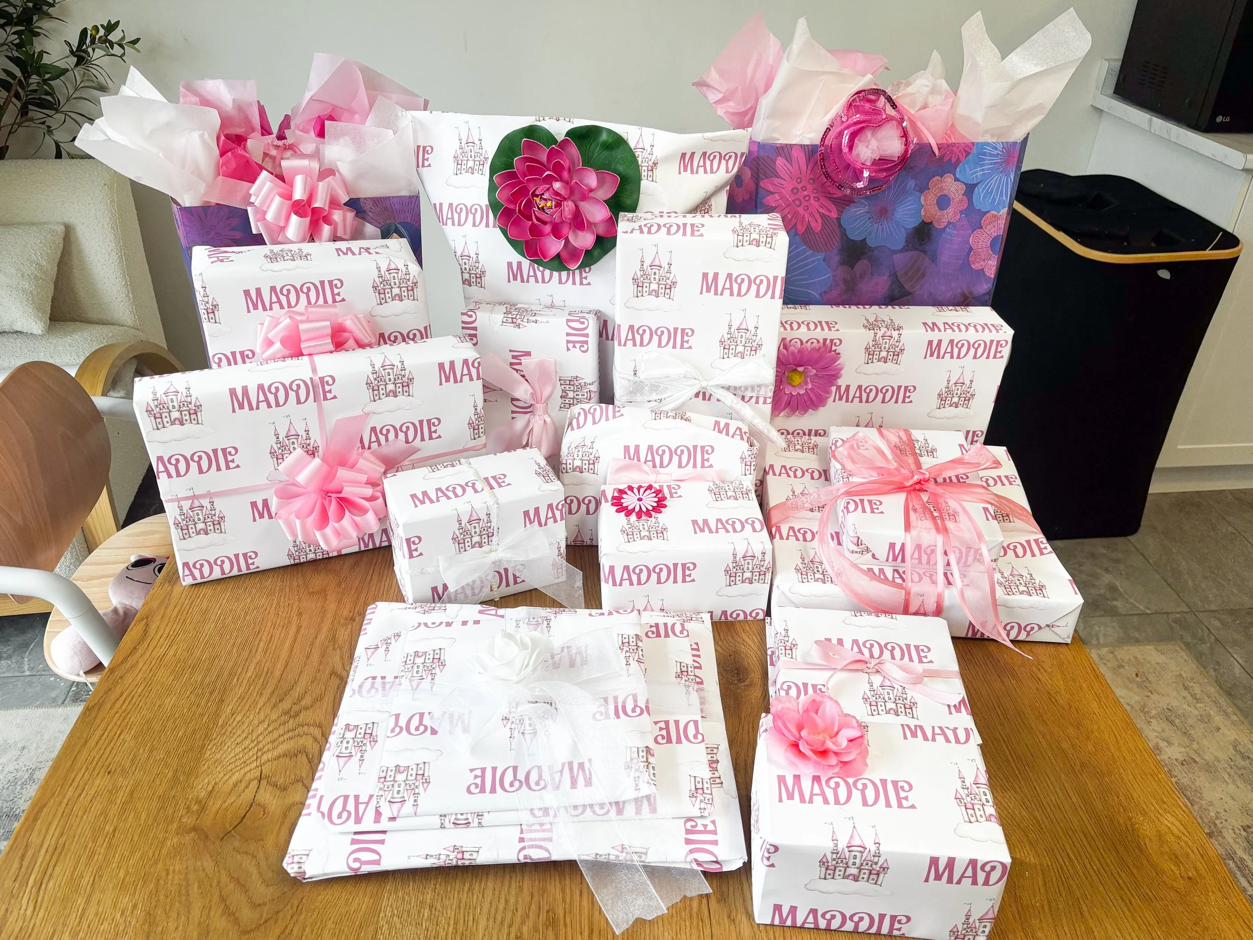 Coordinated event favours wrapped with floral embellishments