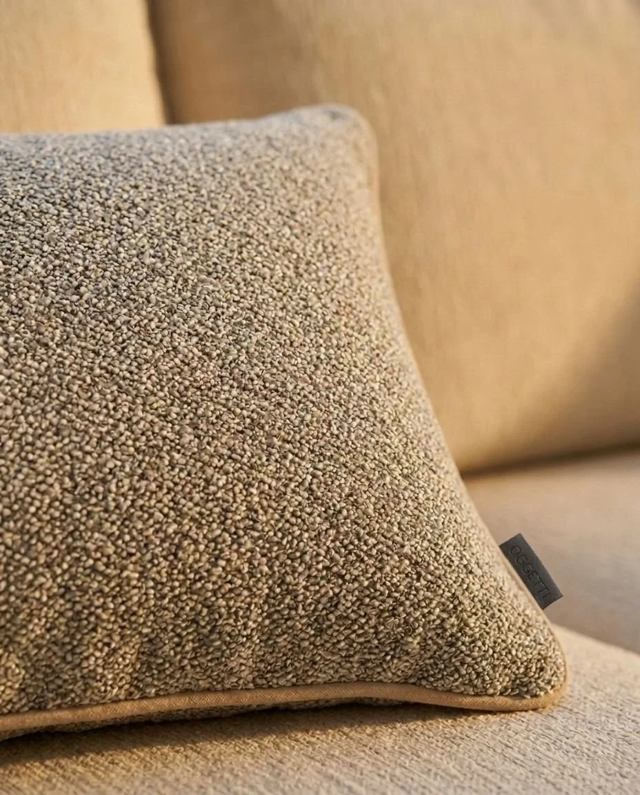 Perlato cushion styled