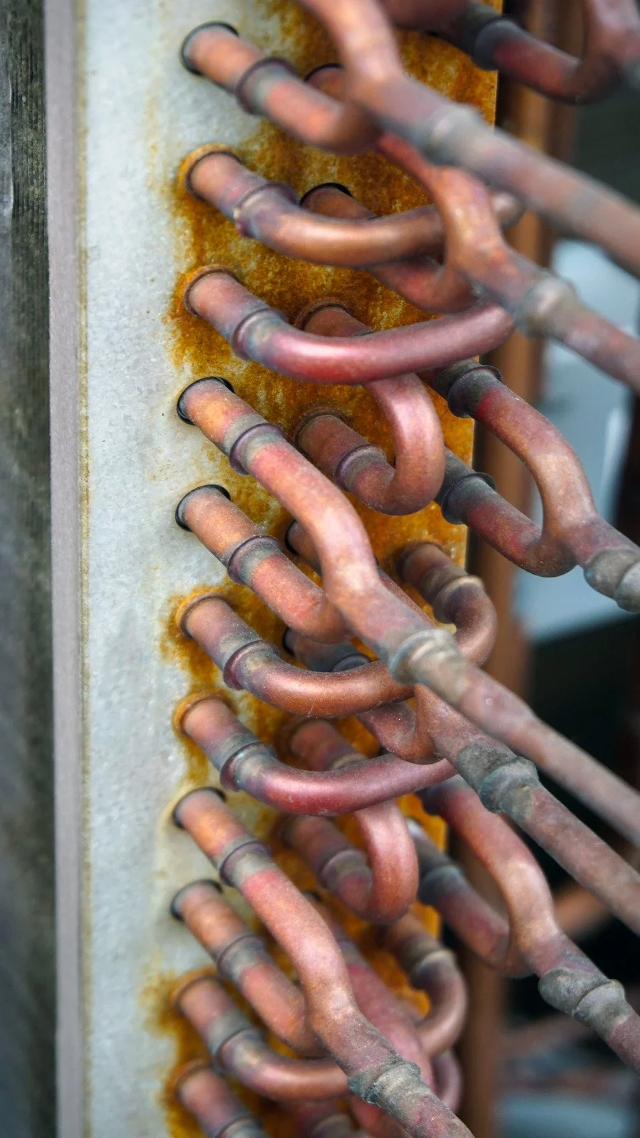 Fix My Air DFW technician working on a evaporator coil at a Fort Worth home