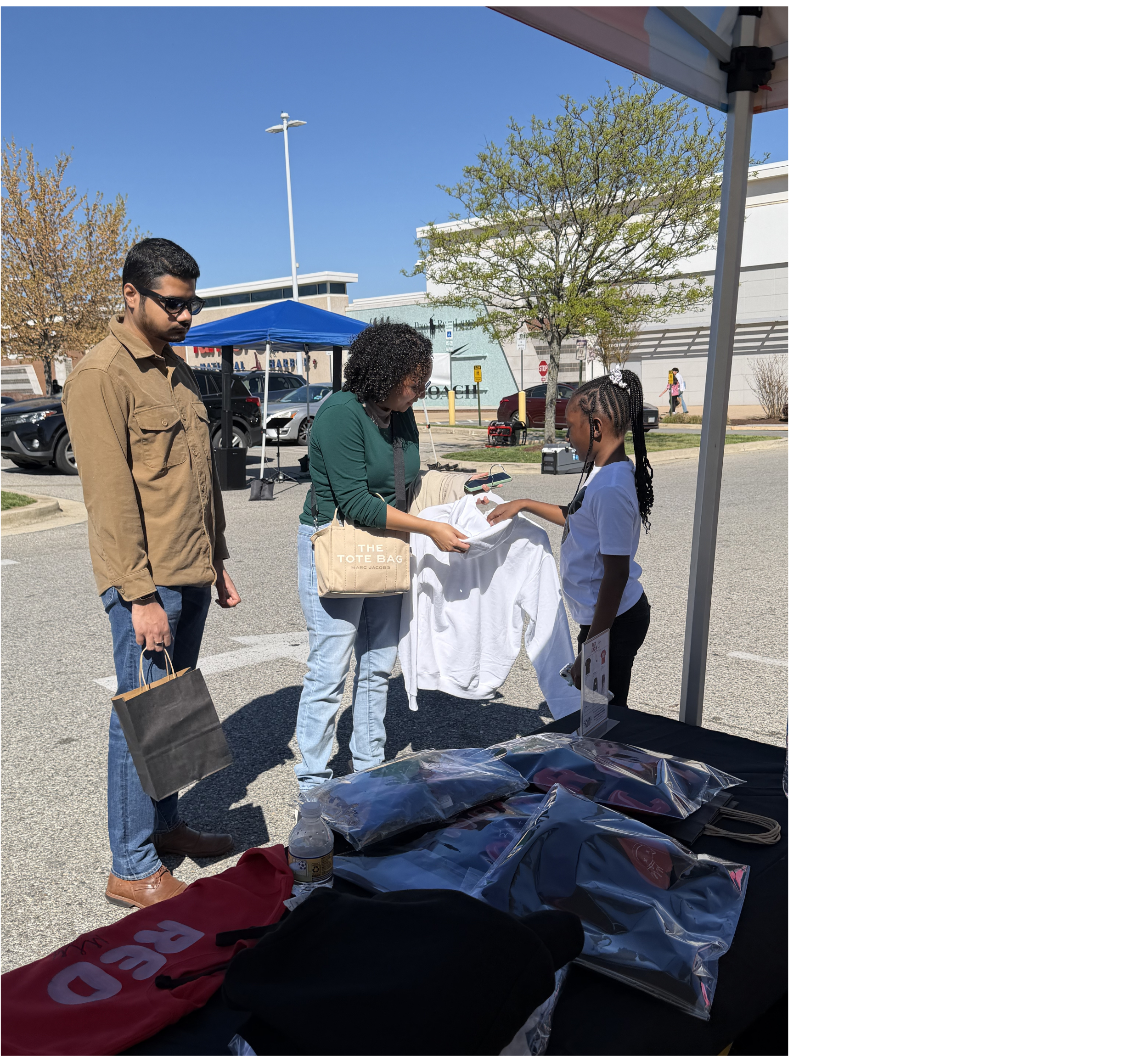 Students making products in Smart Hustle Jr