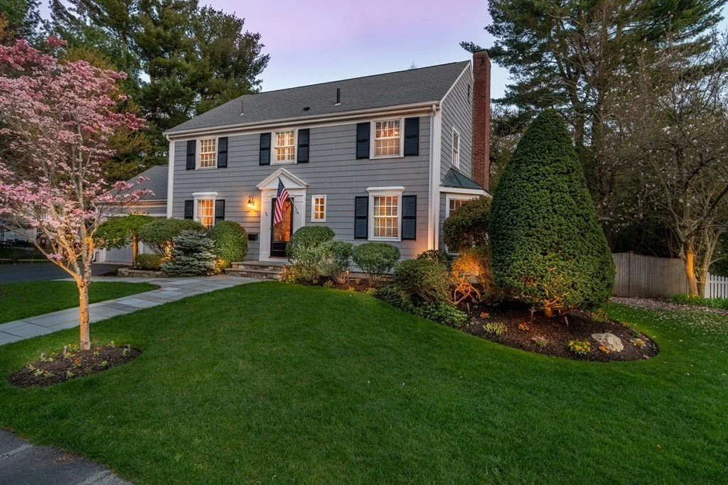 94 Suffolk Rd, Wellesley, MA