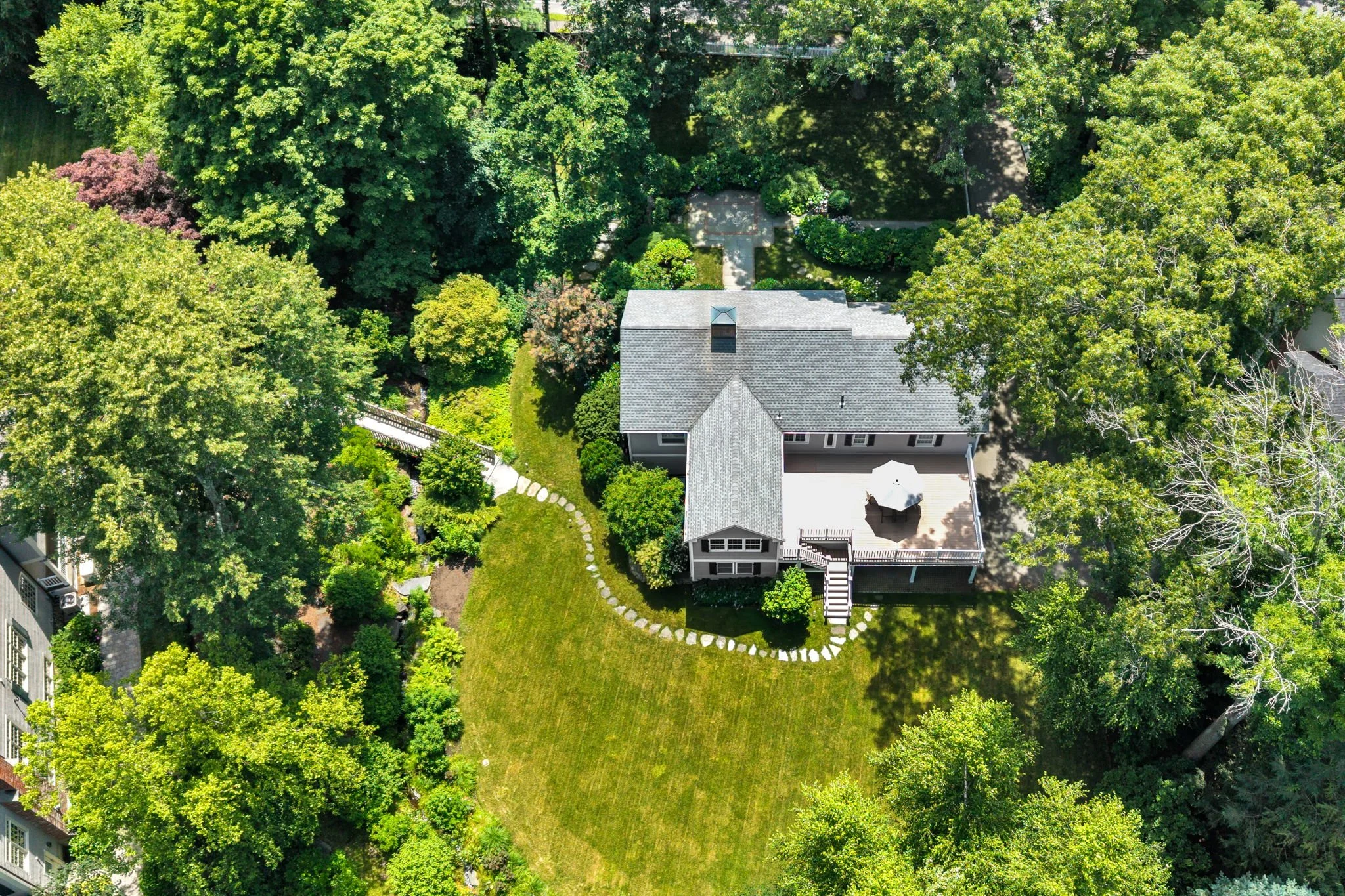146 Wellesley Ave