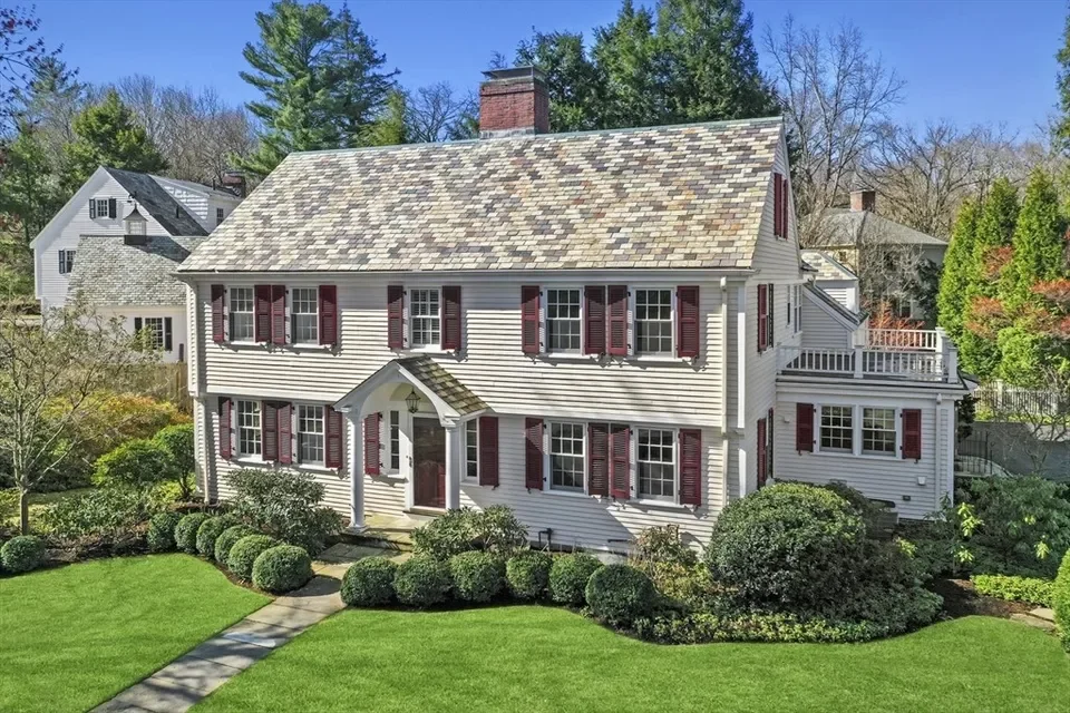 15 Alden, Wellesley, MA