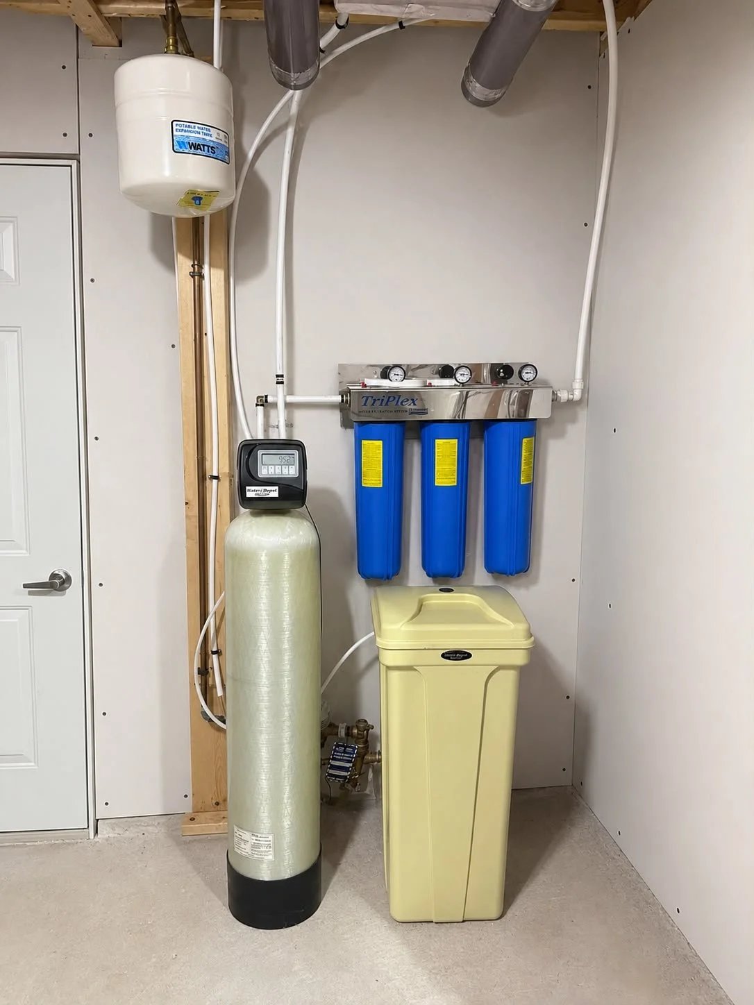 Seal Plumbing water filtration, softener and booster pump installation