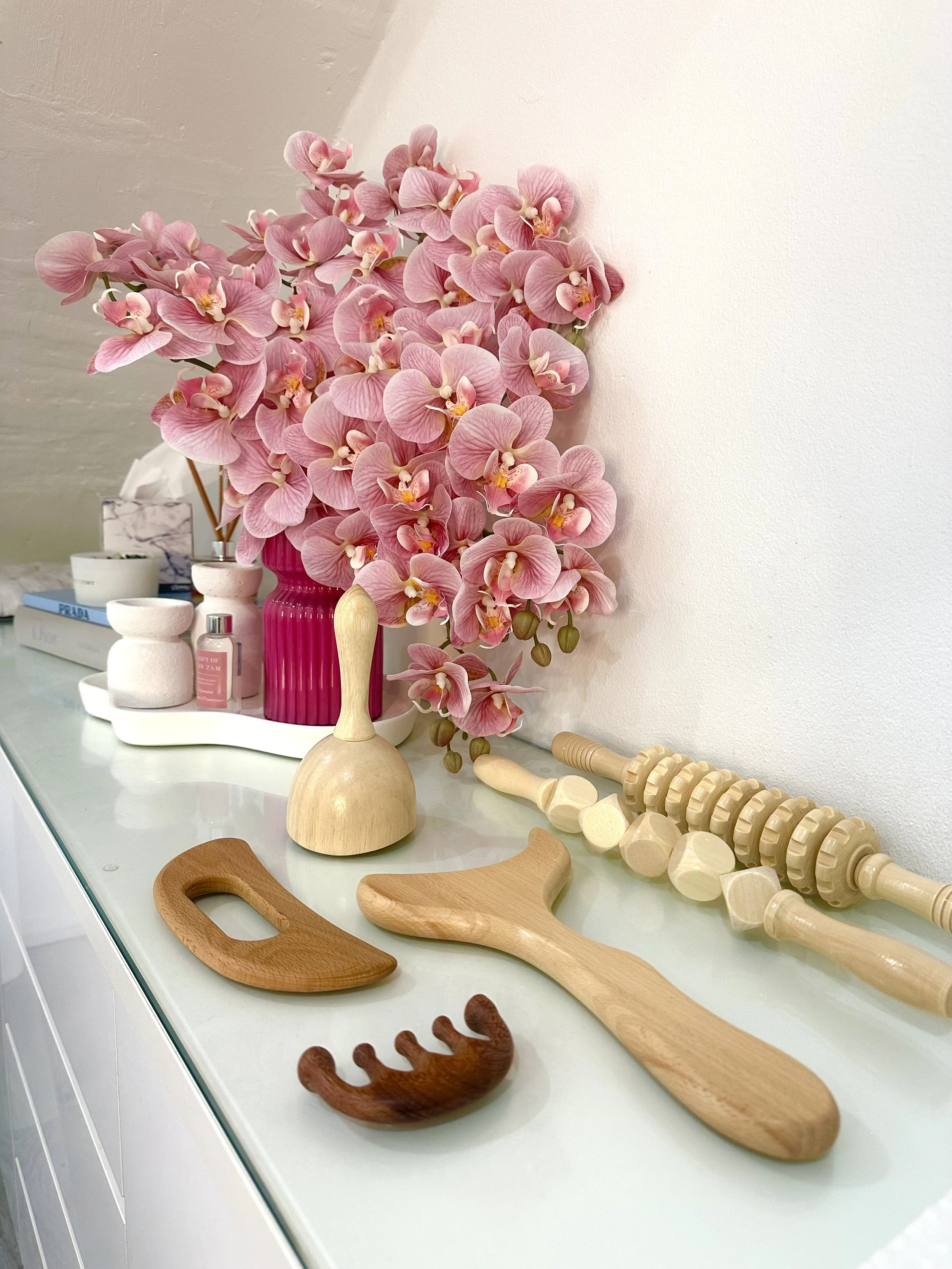 Wood sculpting therapy