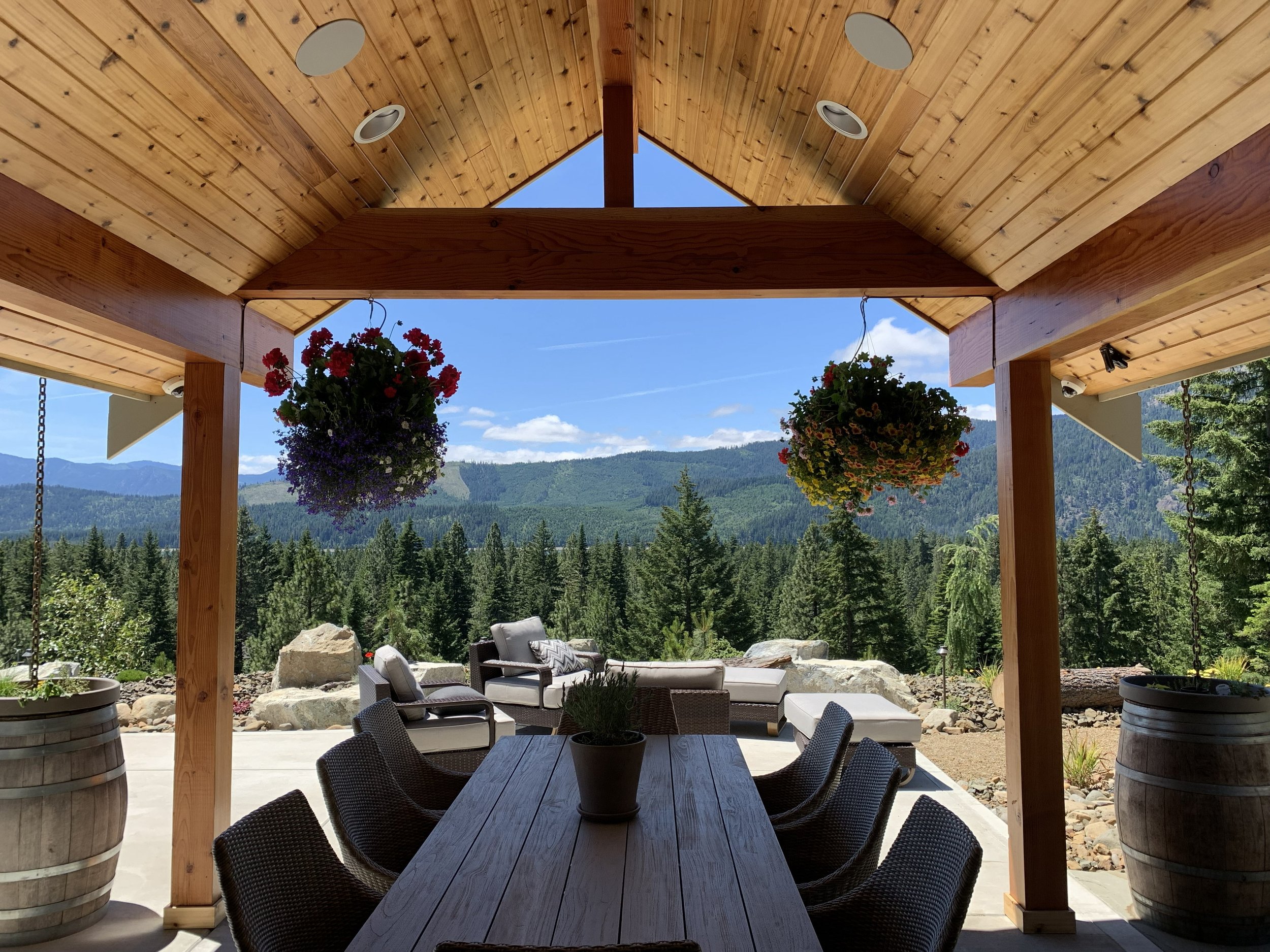 Covered patio with mountain views
