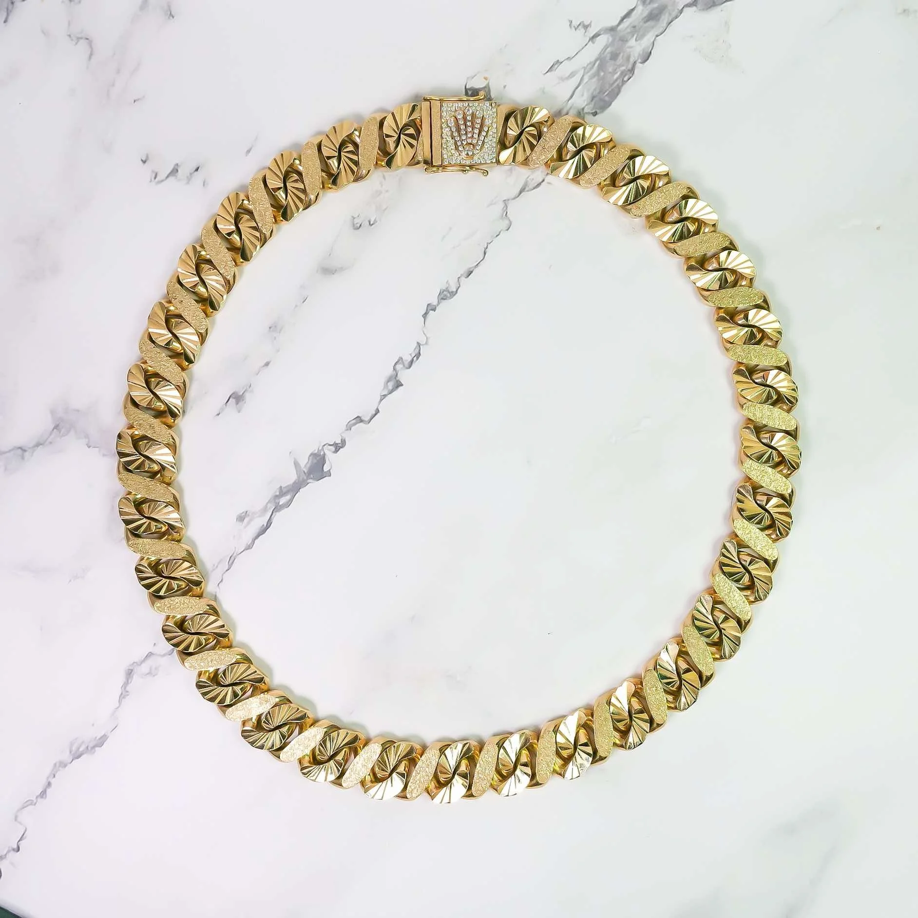 Figure 8 link chain