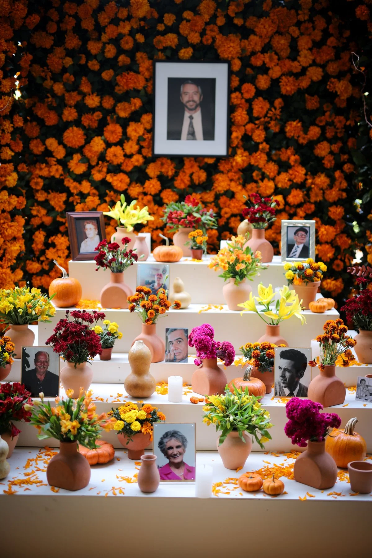 Cempasúchil — detalle del altar