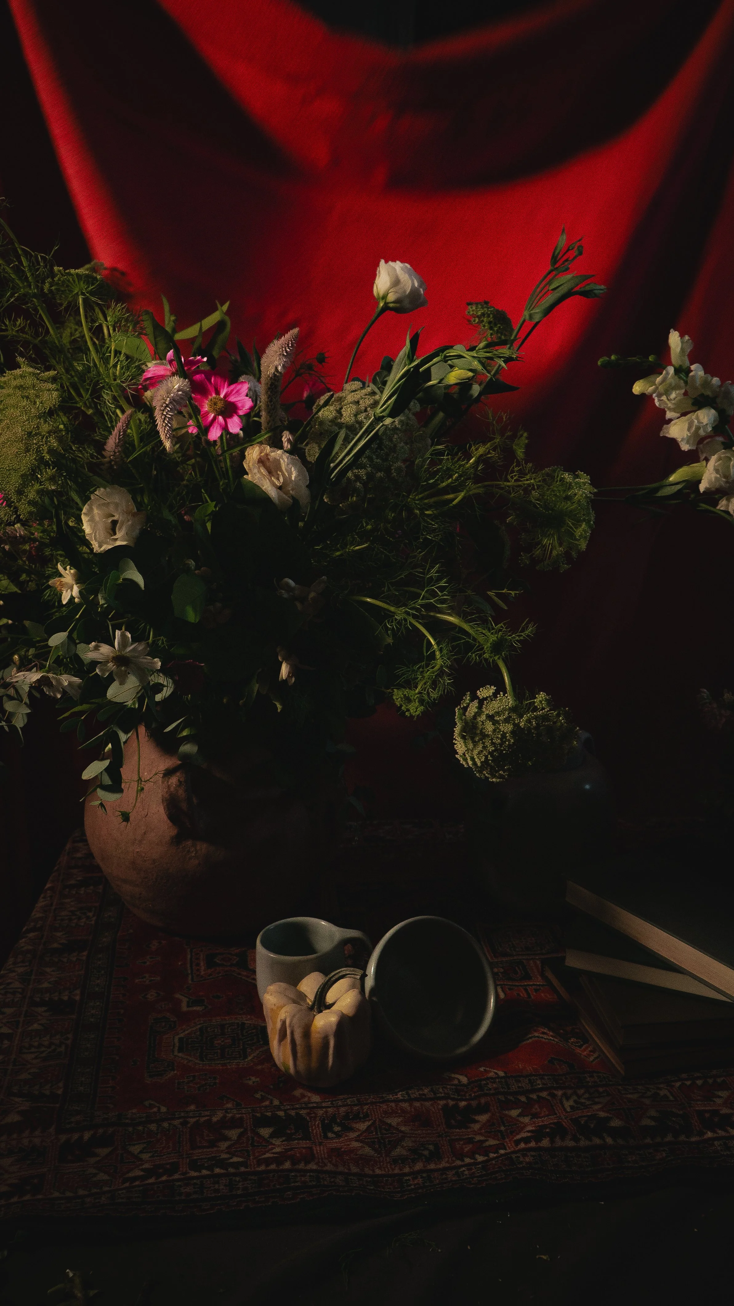 Still Life I — Botellones, naturaleza y objeto