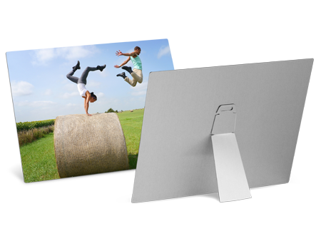 Front and rear views of a desktop metal print with its included easel back