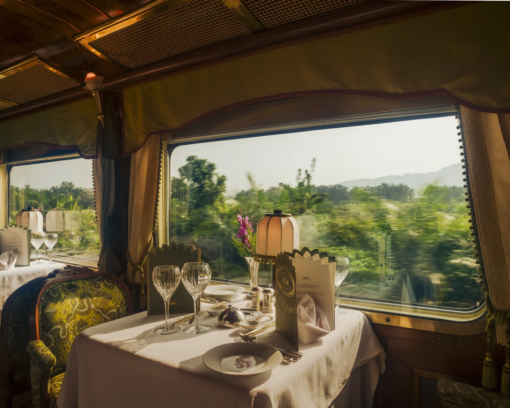 A set dinner table in the dining car