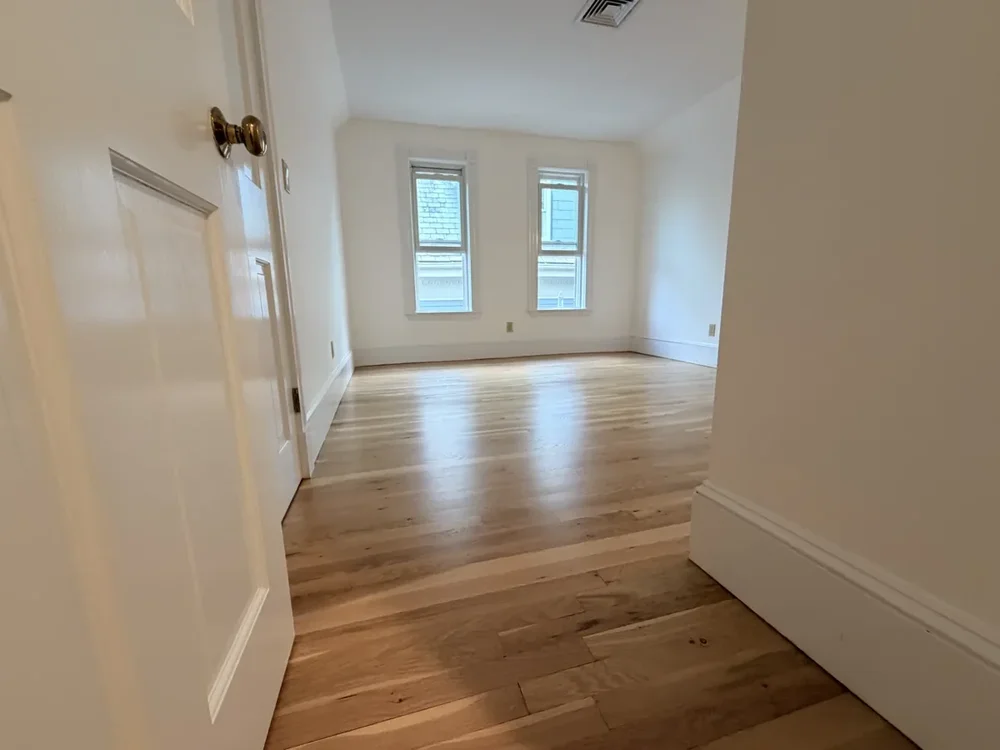 The two-window room after refinishing