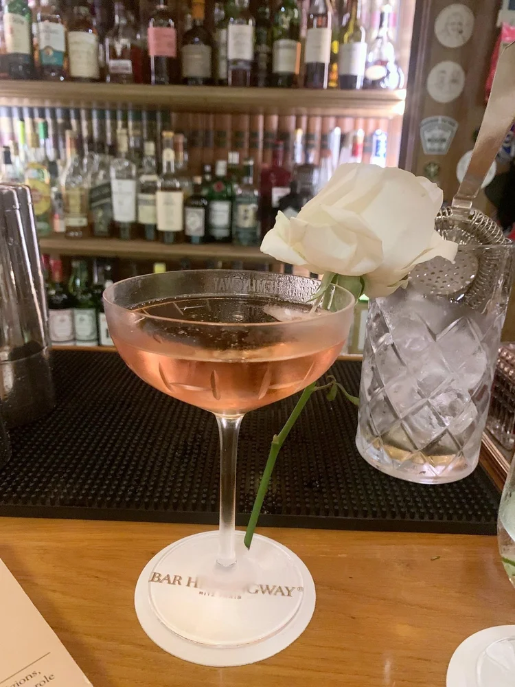 Rosé cocktail at Bar Hemingway