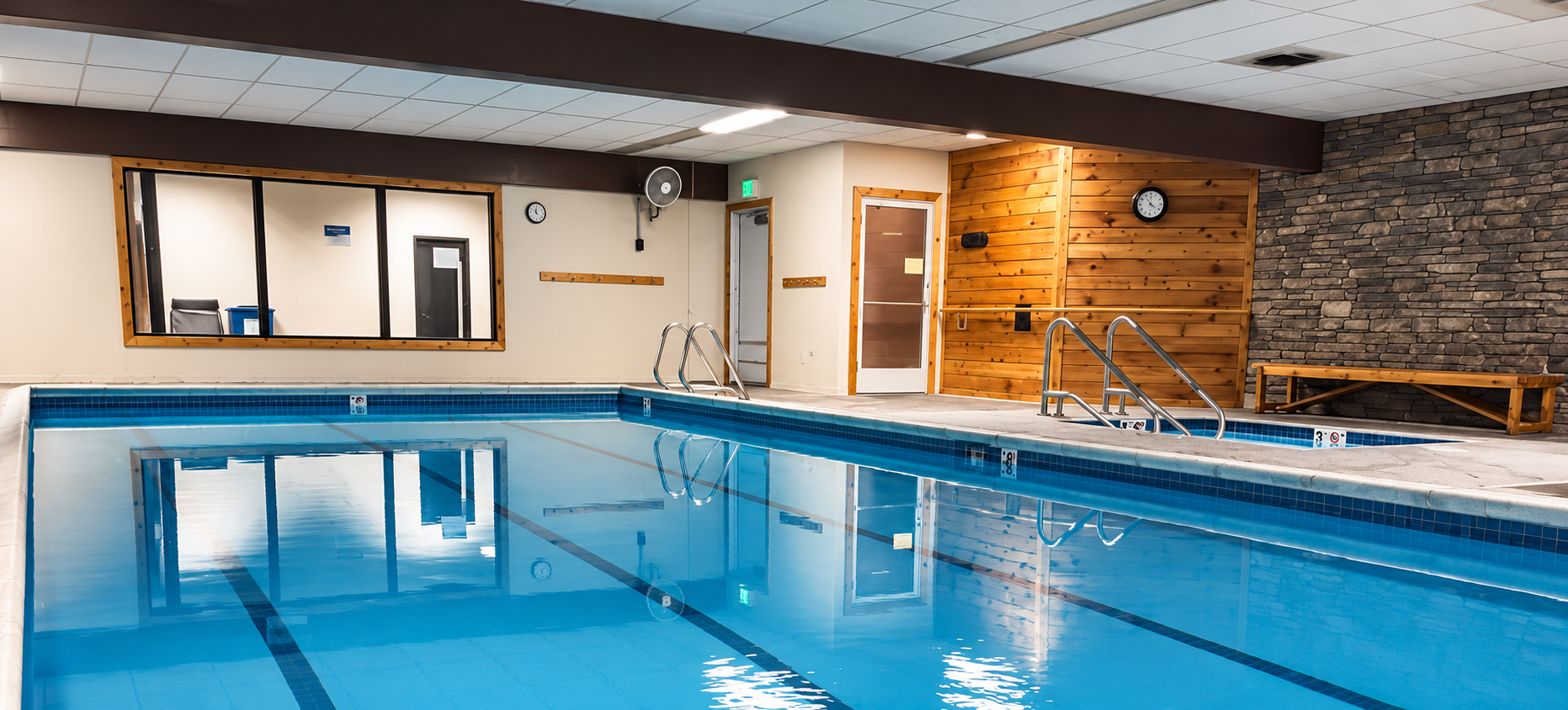 Warm-water aquatic therapy pool at Timberhill Athletic Club