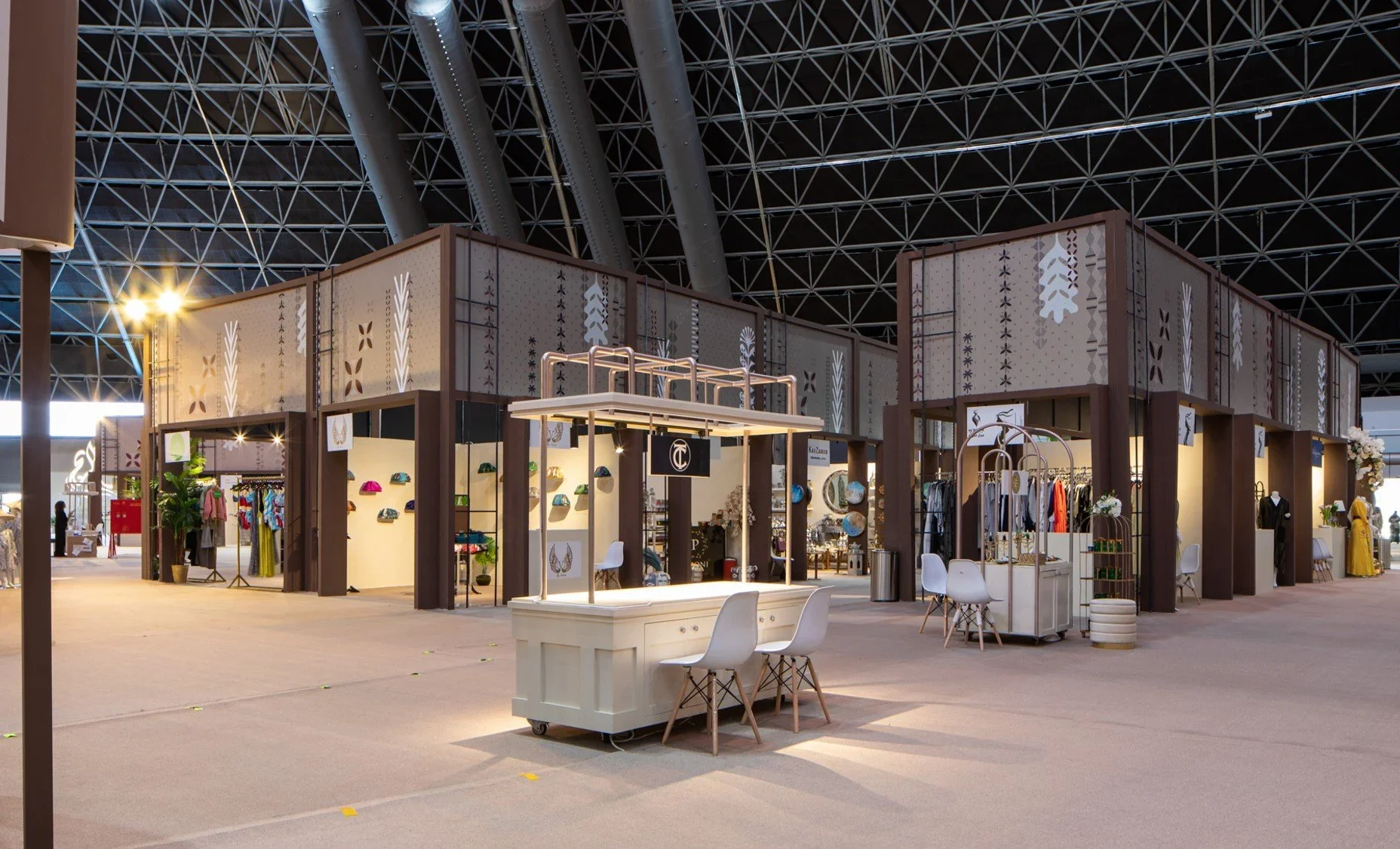Busat Al Reeh branded space