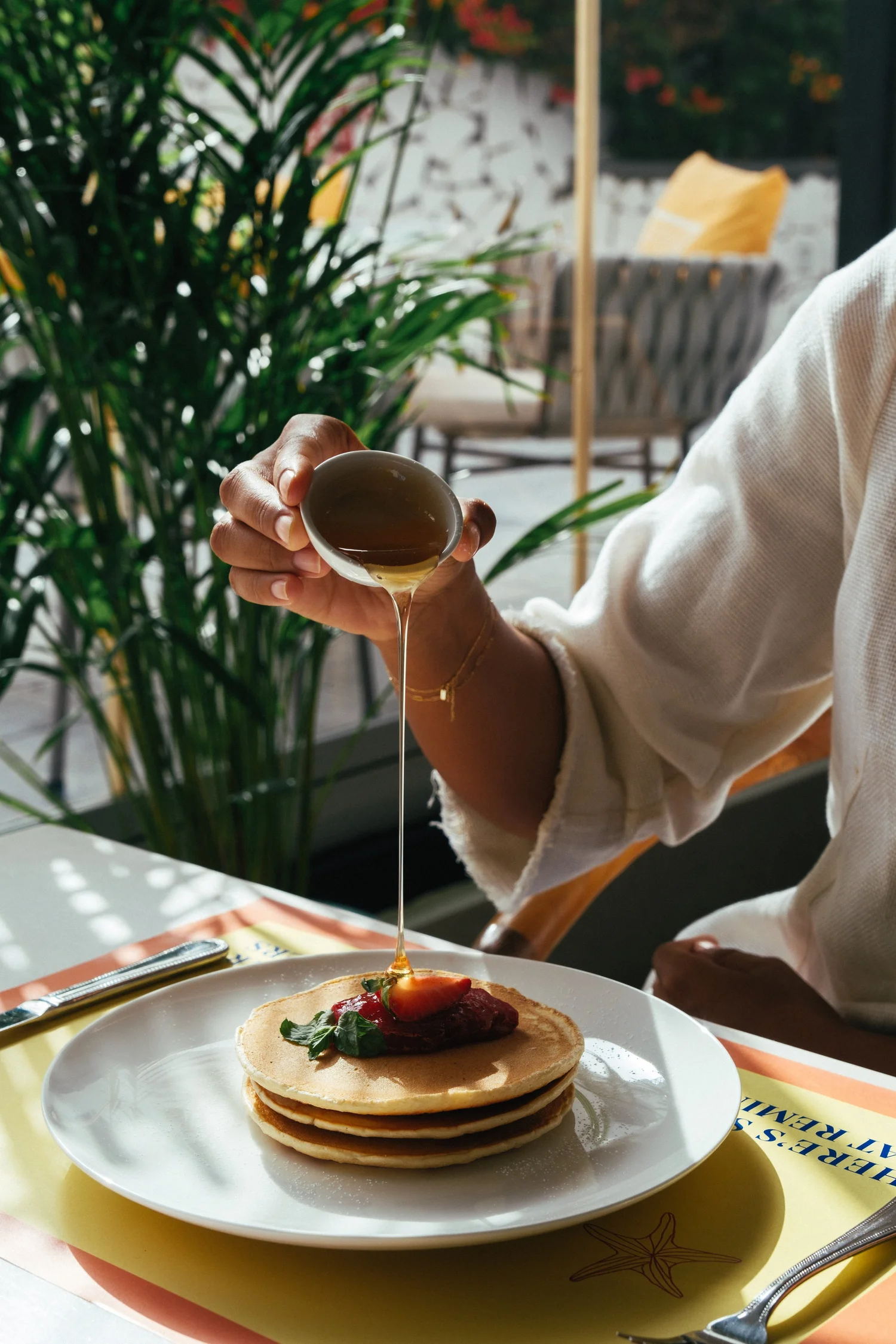 Sunrise Society food and lifestyle content by XYZ — frame 7