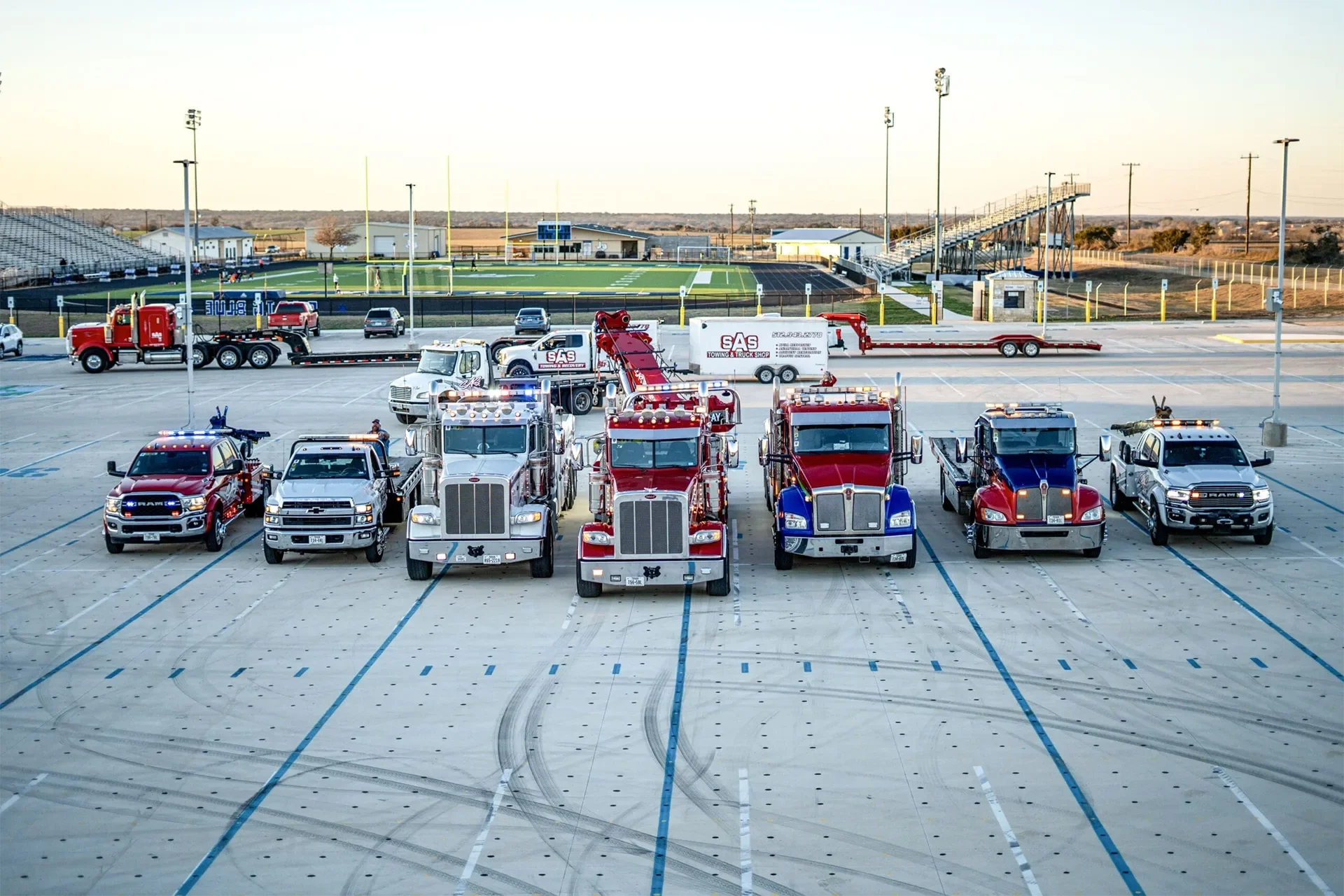 SAS Road Solutions heavy-duty tow truck providing RV and motorhome towing in Central Texas