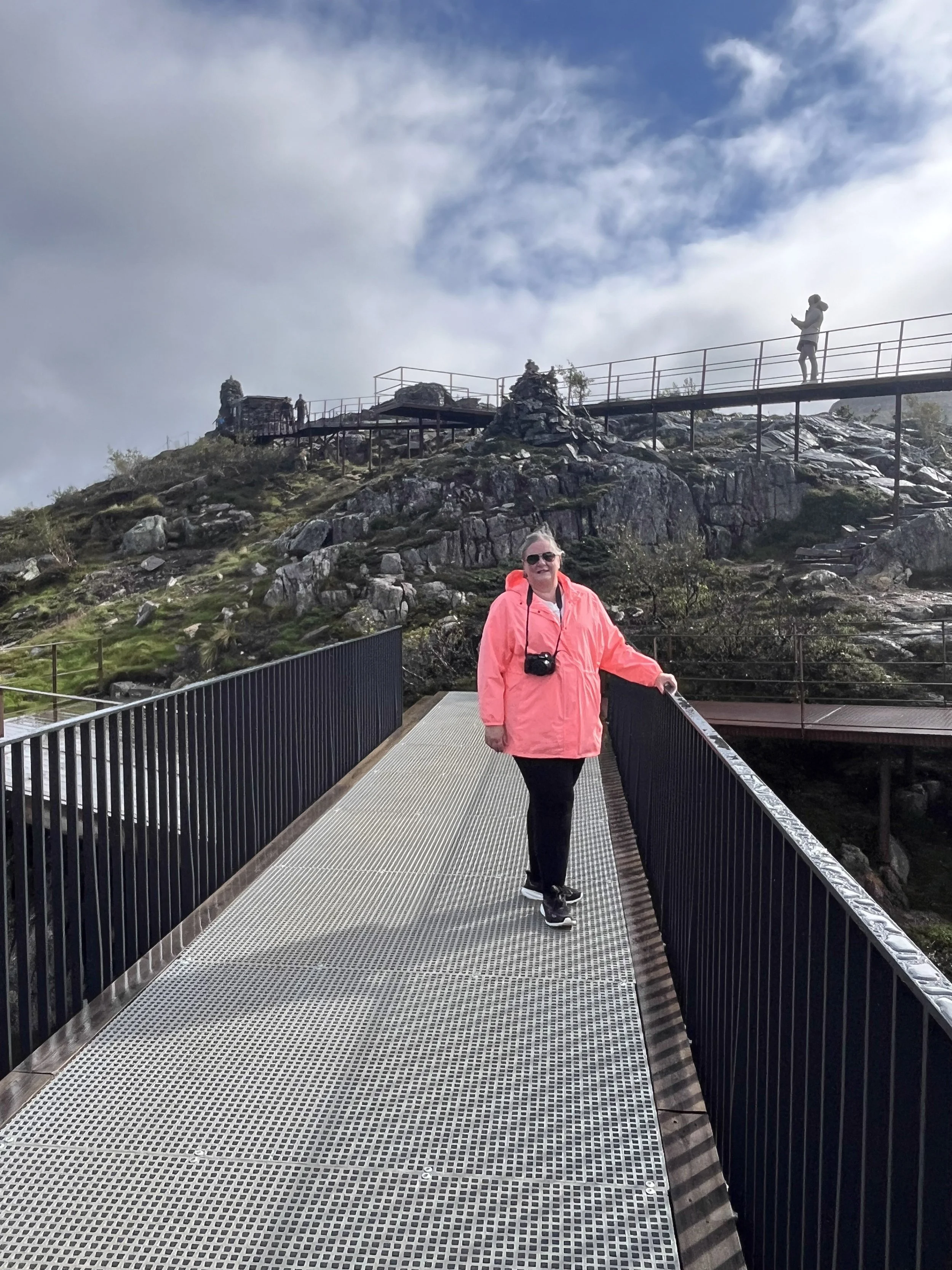 On the summit walkway after riding Romsdalsgondolen up from Åndalsnes.